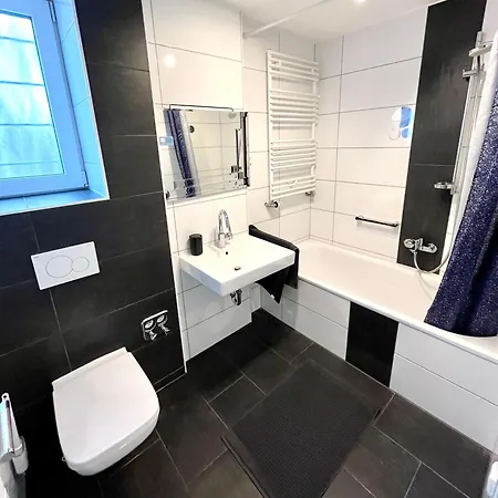 Ganze - Parkplatz - Wi-fi - Kueche - Balkon Appartamento Heilbronn